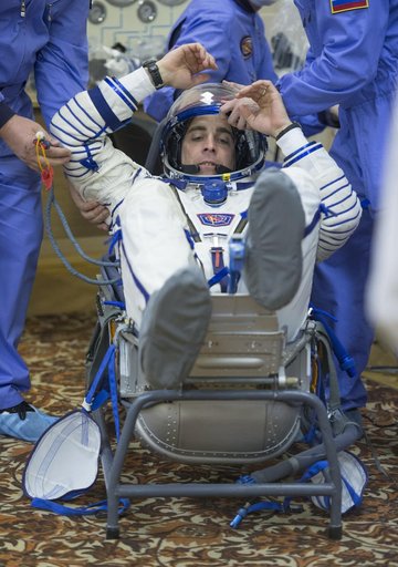 Expedition 35 Preflight