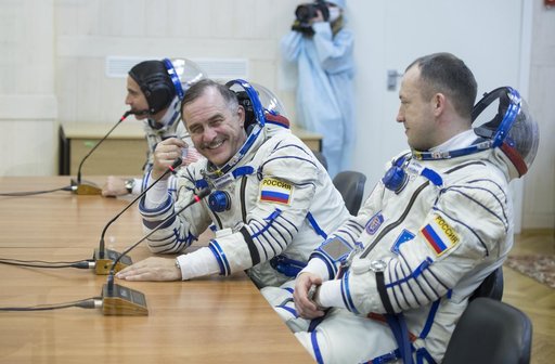 Expedition 35 Preflight