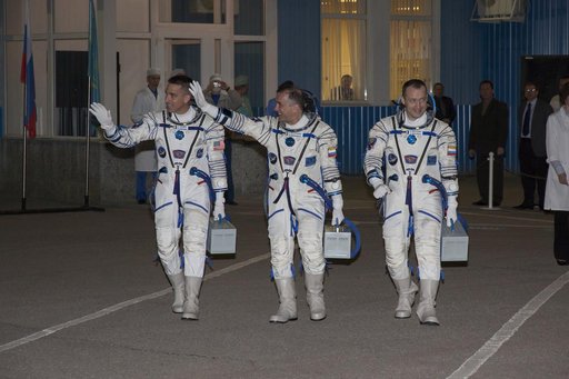 Expedition 35 Preflight