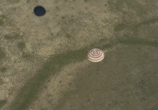 Expedition 35 Landing