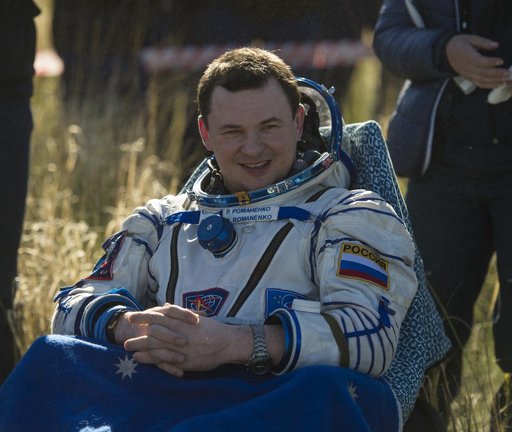 Expedition 35 Landing