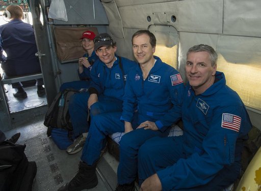 Expedition 35 Landing