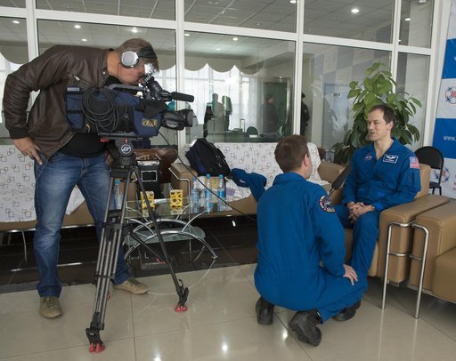 Expedition 35 Landing