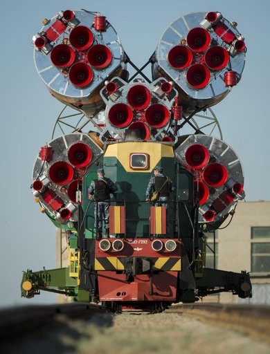 Expedition 36 Soyuz TMA-09M Rollout
