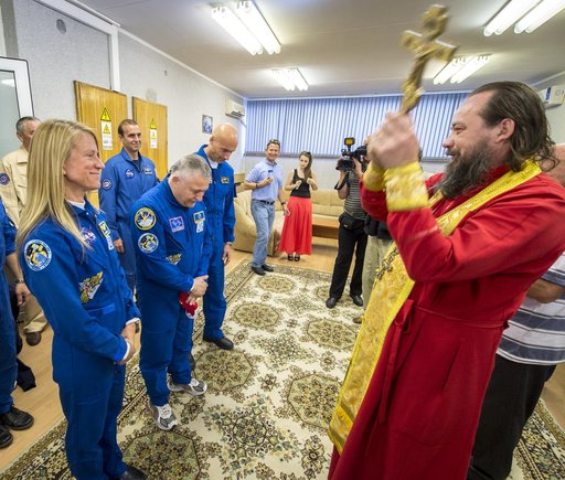 Expedition 36 Crew Blessing