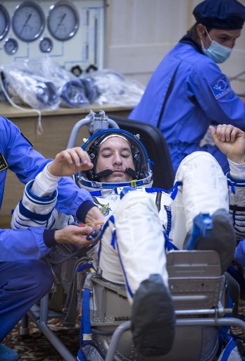 Expedition 36 Preflight