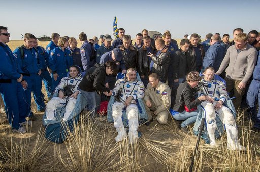 Expedition 36 Soyuz TMA-08M Landing