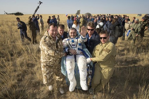 Expedition 36 Soyuz TMA-08M Landing