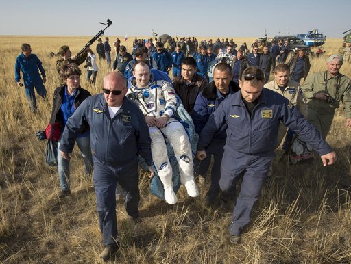 Expedition 36 Soyuz TMA-08M Landing