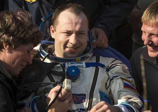 Expedition 36 Soyuz TMA-08M Landing