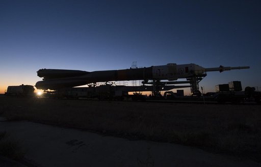 Expedition 37 Soyuz Rollout