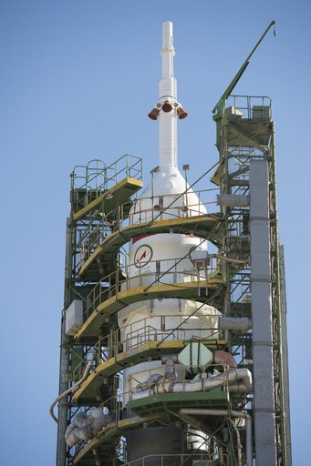 Expedition 37 Soyuz Rollout
