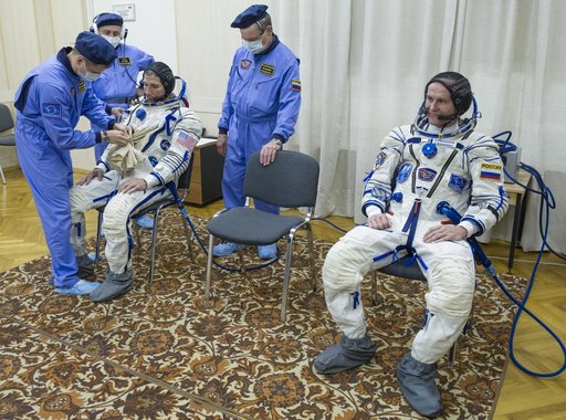 Expedition 37 Preflight