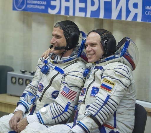 Expedition 37 Preflight