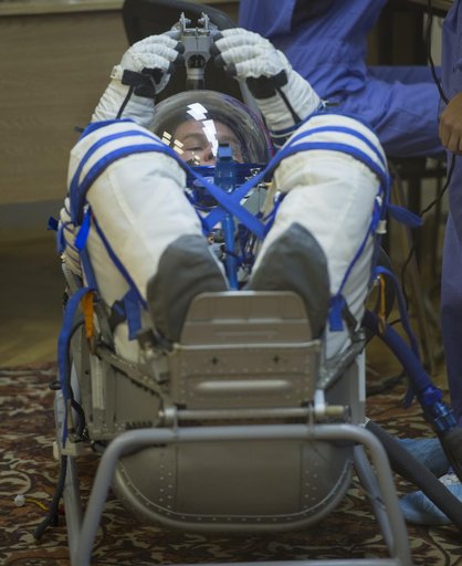 Expedition 37 Preflight