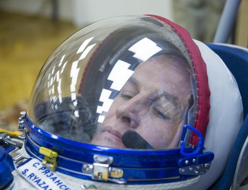 Expedition 37 Preflight