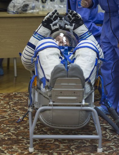 Expedition 37 Preflight