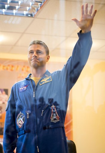 Expedition 38 Press Conference