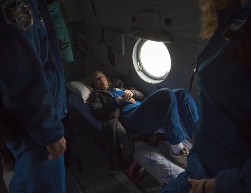 Expedition 37 Landing