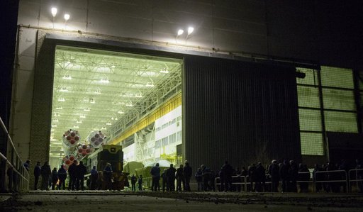 Expedition 39 Soyuz Rollout