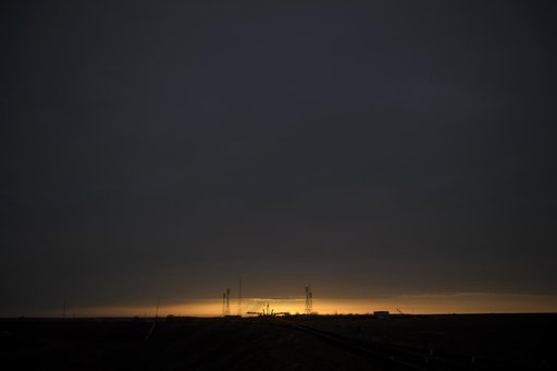 Expedition 39 Soyuz Rollout