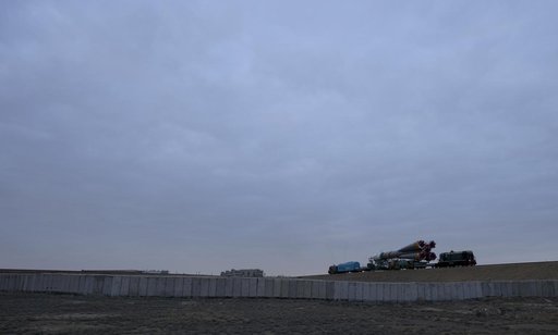 Expedition 39 Soyuz Rollout