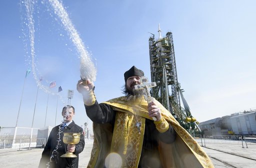 Expedition 39 Preflight