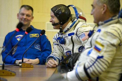 Expedition 39 Preflight