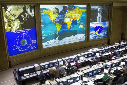 Expedition 39 Docking