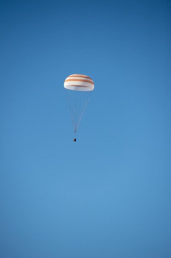 Expedition 39 Soyuz TMA-11M Landing