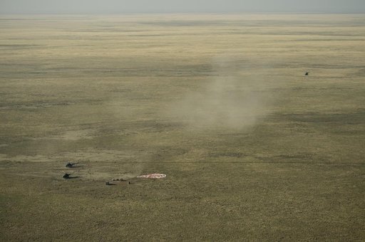 Expedition 39 Soyuz TMA-11M Landing