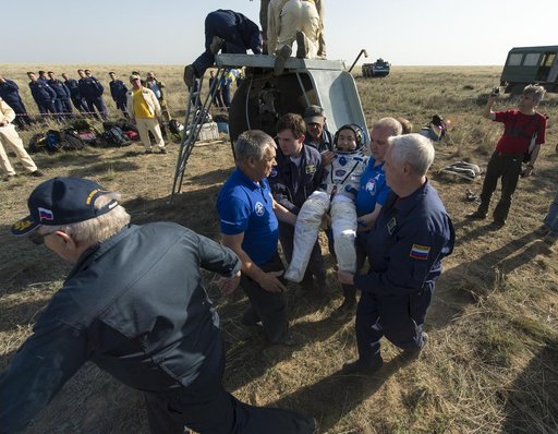 Expedition 39 Soyuz TMA-11M Landing