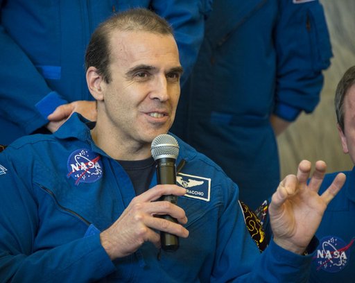 Expedition 39 Soyuz TMA-11M Landing