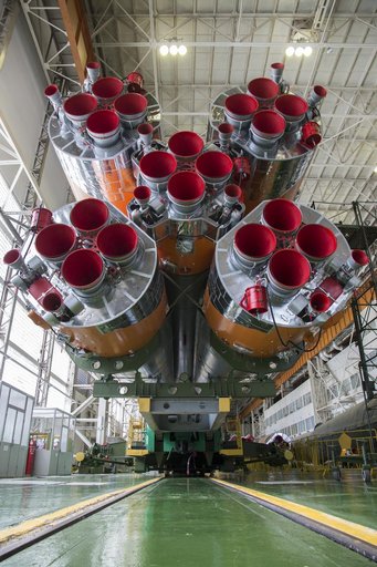 Expedition 40 Preflight