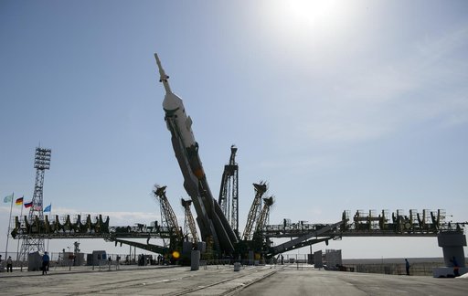 Expedition 40 Preflight