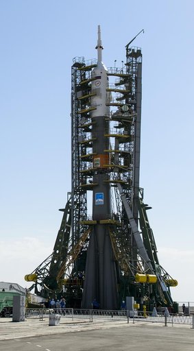 Expedition 40 Preflight