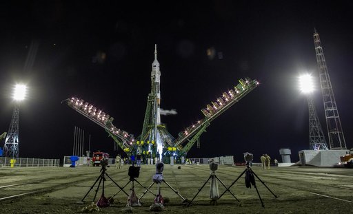Expedition 40 Preflight
