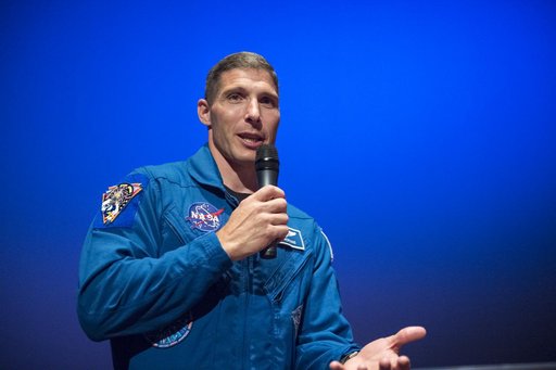 Astronaut Mike Hopkins Visit to Maryland Science Center