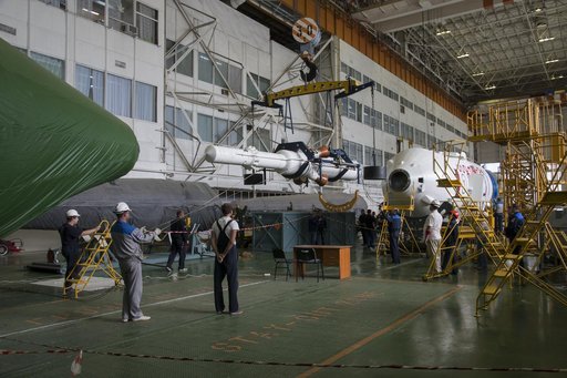 Expedition 41 Soyuz Rocket Assembly