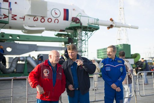 Expedition 41 Rollout