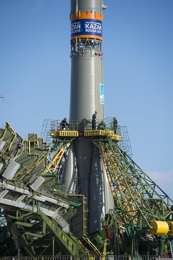 Expedition 41 Rollout