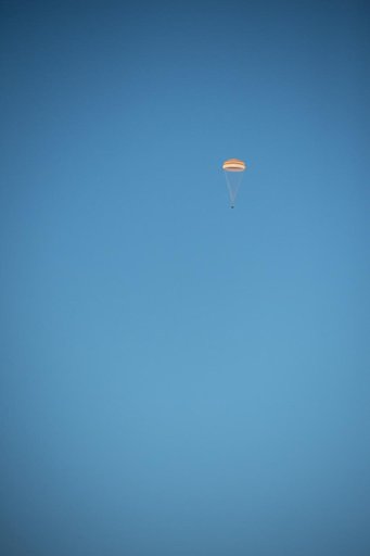 Expedition 42 Soyuz TMA-14M Landing