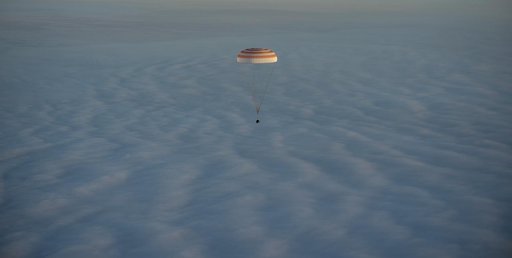Expedition 42 Soyuz TMA-14M Landing