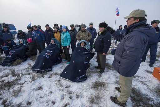 Expedition 42 Soyuz TMA-14M Landing