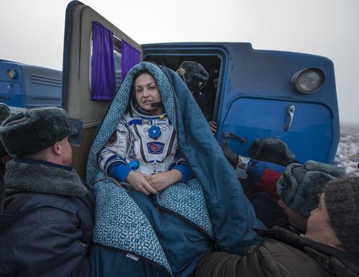 Expedition 42 Soyuz TMA-14M Landing