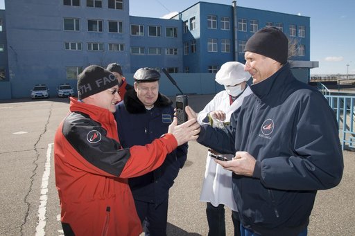 Expedition 43 Preflight