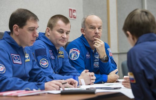 Expedition 43 Media Day