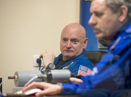 Expedition 43 Media Day