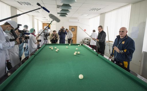 Expedition 43 Media Day