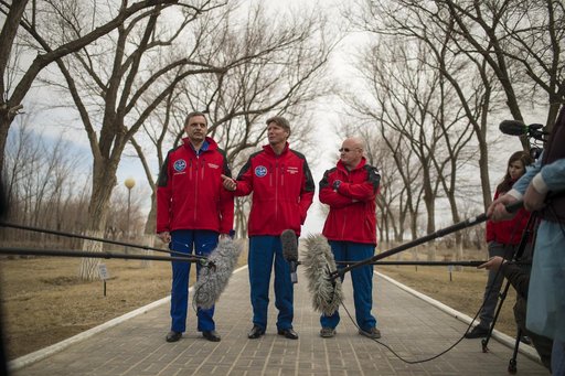 Expedition 43 Media Day